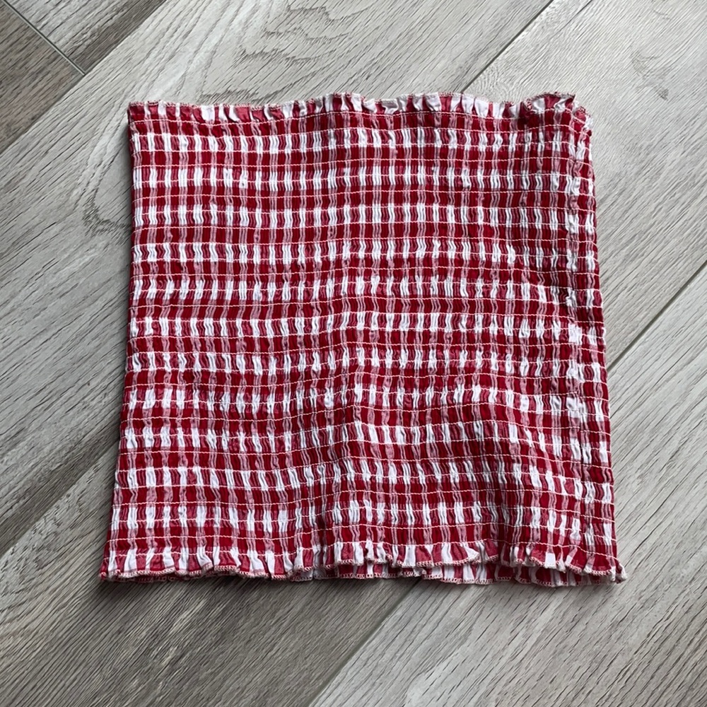 Bandeau crop top